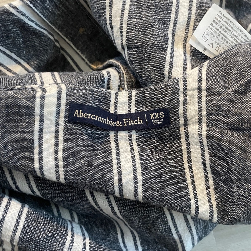 Abercrombie Striped Gray and White Women's Cami Cotton Cropped Top size XXS - Picture 4 of 5